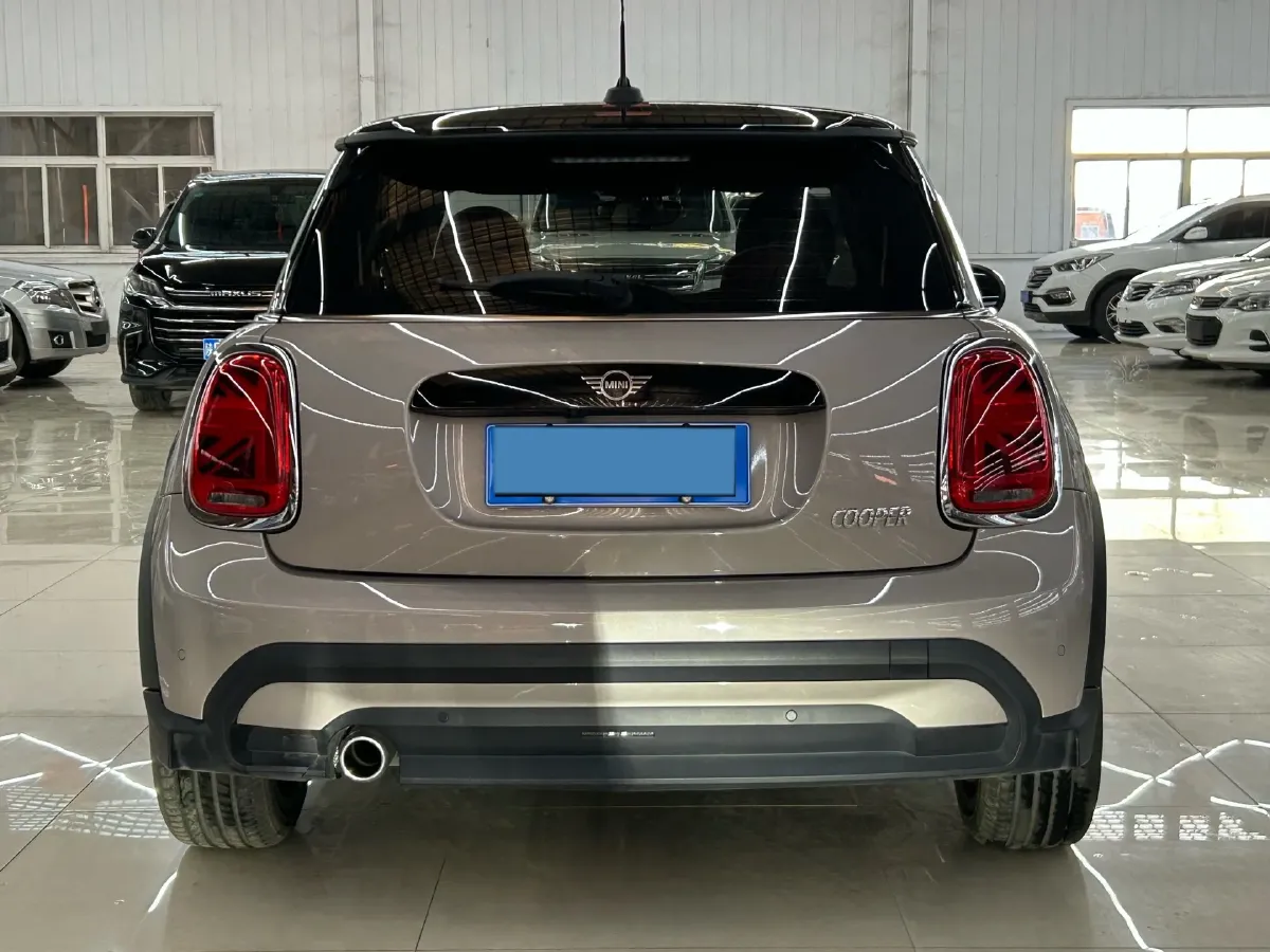 2022 MINI MINI 1.5T 136HP L3 7DCT,autocango,china used car exporter,china ev exporter,chinese used car exporter,chinese used ev exporter
