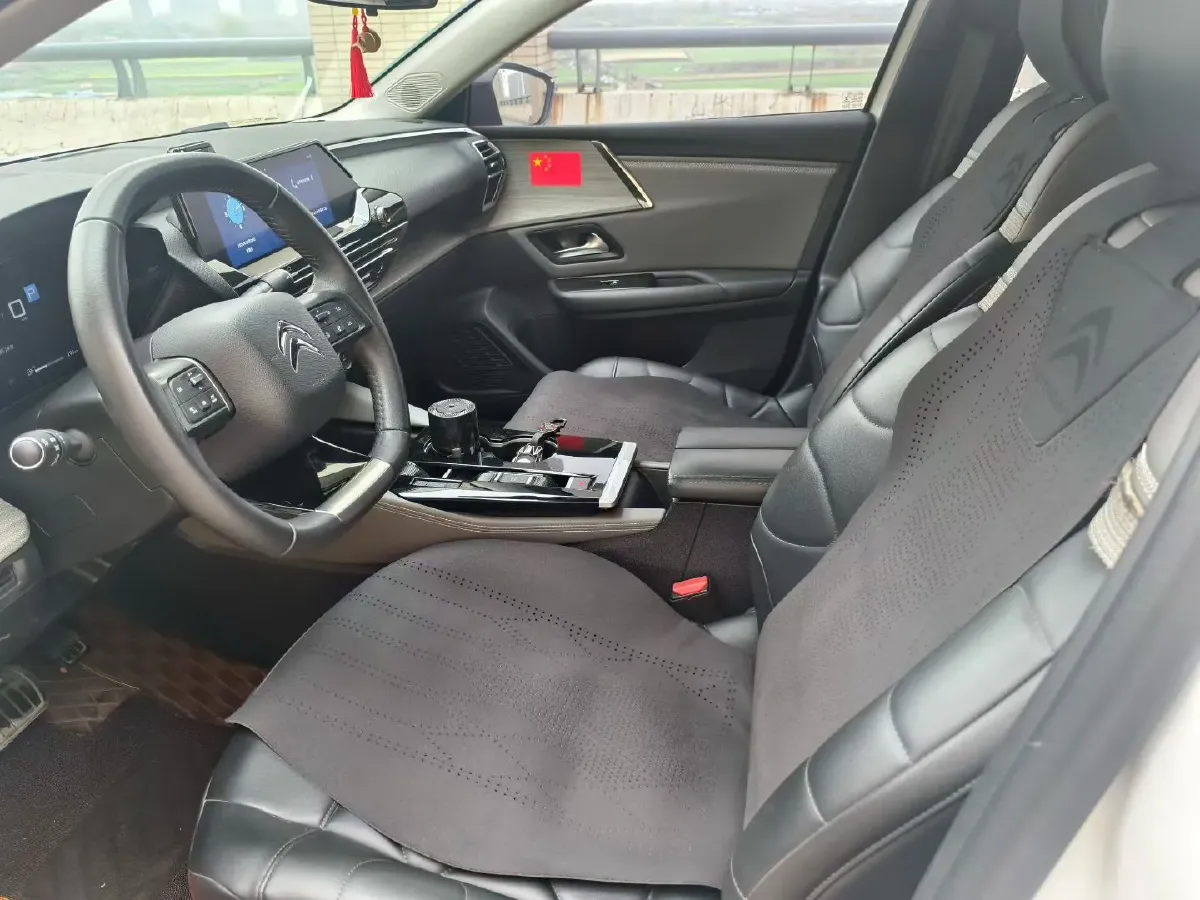 2022 Citroen C5 X 1.6T 175HP L4 8AT,autocango,china used car exporter,china ev exporter,chinese used car exporter,chinese used ev exporter