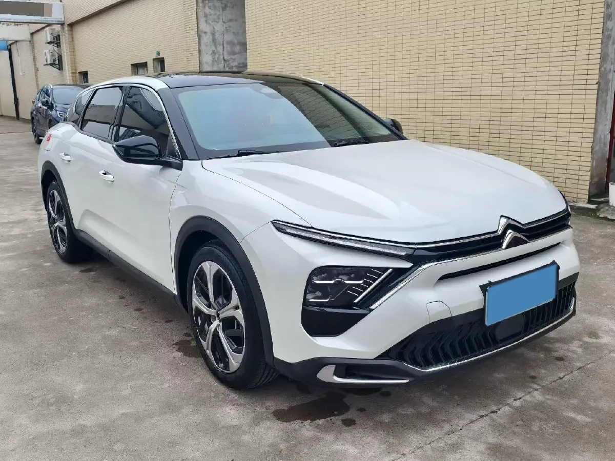 2022 Citroen C5 X 1.6T 175HP L4 8AT,autocango,china used car exporter,china ev exporter,chinese used car exporter,chinese used ev exporter