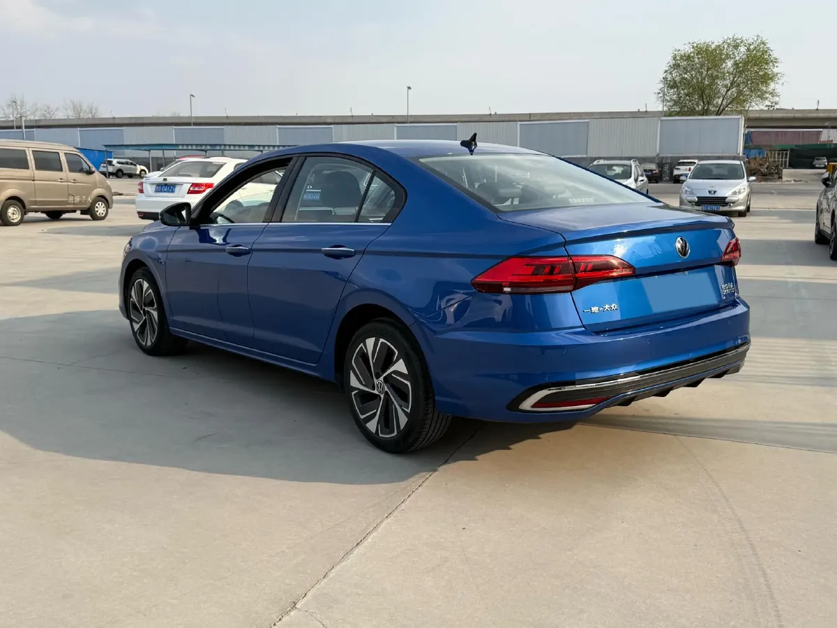 2023 Volkswagen Bora 1.2T 116HP L4 7DCT,autocango,china used car exporter,china ev exporter,chinese used car exporter,chinese used ev exporter