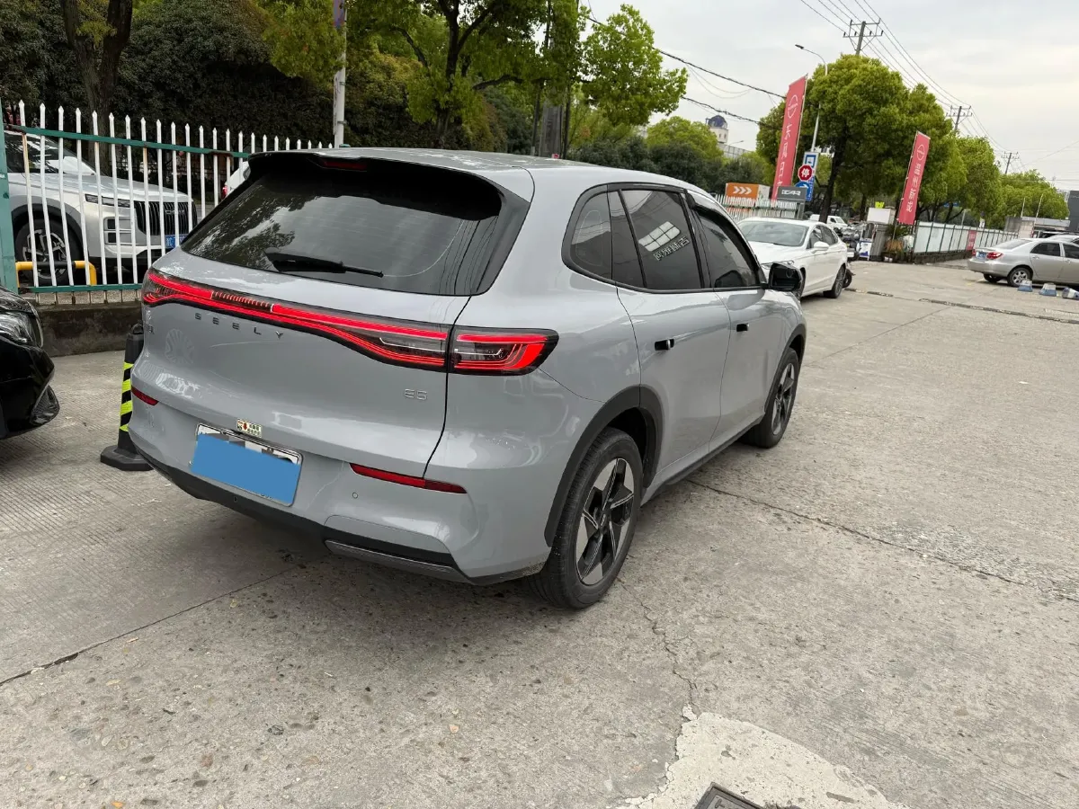 2024 YuanChen Super Van BEV 51KWH,autocango,china used car exporter,china ev exporter,chinese used car exporter,chinese used ev exporter