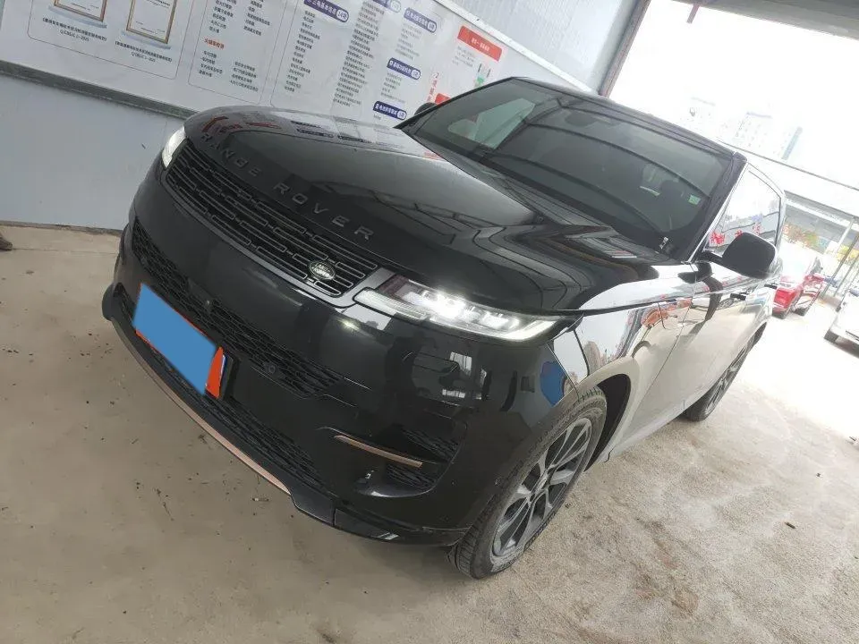 2023 Land Rover Range Rover Sport 3.0T 400HP L6 8AT,autocango,china used car exporter,china ev exporter,chinese used car exporter,chinese used ev exporter