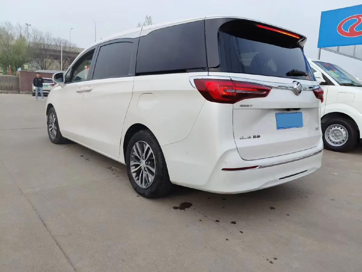 2020 Buick GL8 2.0T 237HP L4 9AT,autocango,china used car exporter,china ev exporter,chinese used car exporter,chinese used ev exporter
