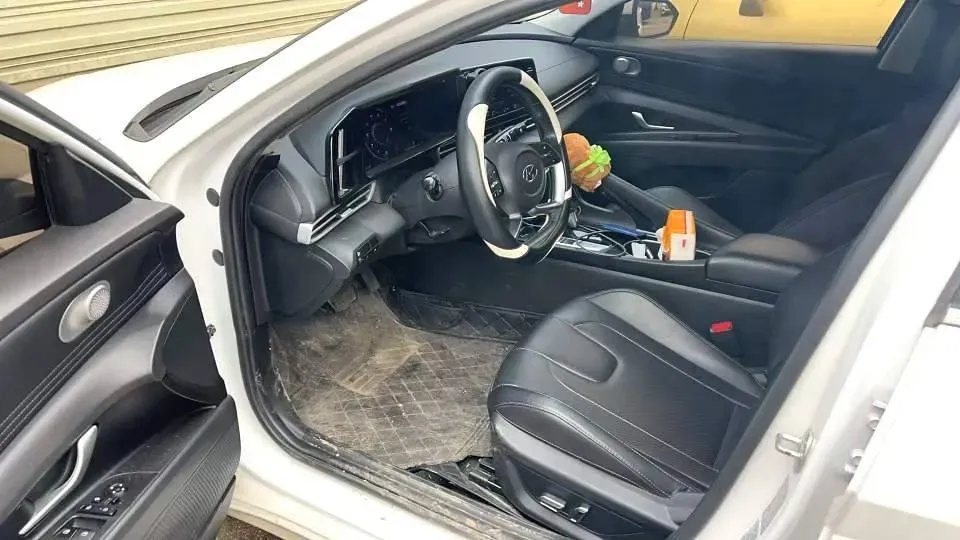 2021 Hyundai Elantra 1.5L 115HP L4 CVT,autocango,china used car exporter,china ev exporter,chinese used car exporter,chinese used ev exporter