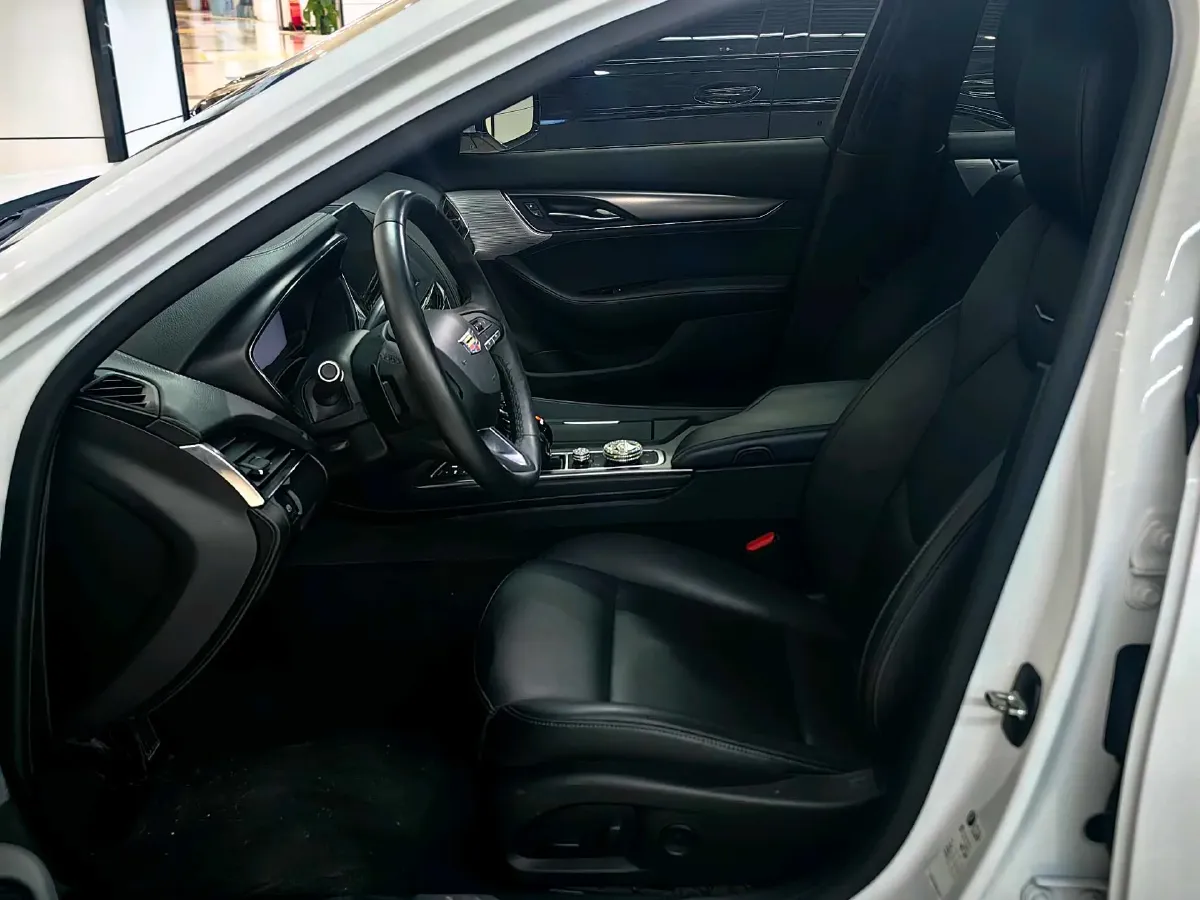 2021 Cadillac CT5 2.0T 237HP L4 10AT,autocango,china used car exporter,china ev exporter,chinese used car exporter,chinese used ev exporter