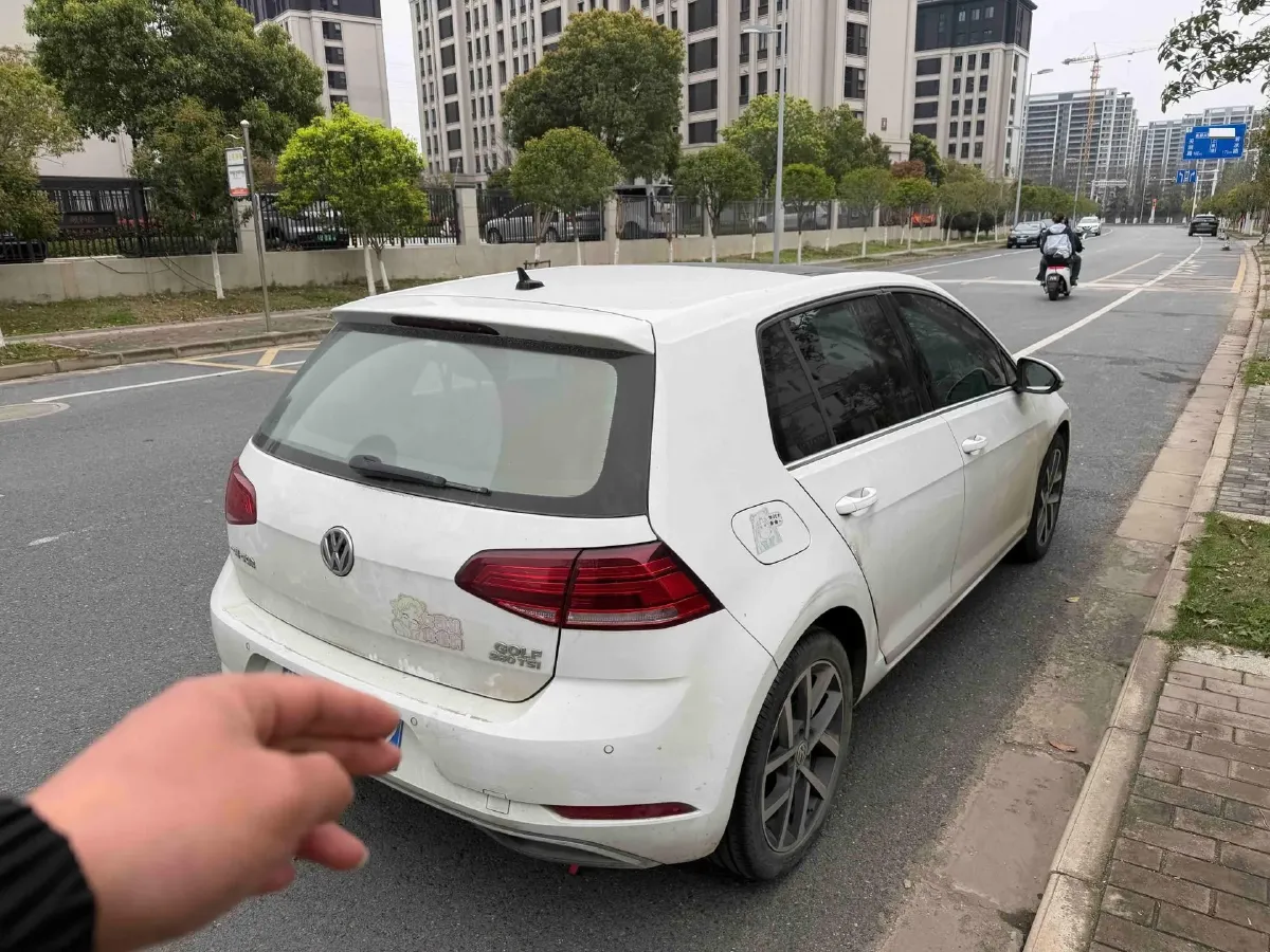 2020 Volkswagen Golf 1.4T 150HP L4 7DCT,autocango,china used car exporter,china ev exporter,chinese used car exporter,chinese used ev exporter