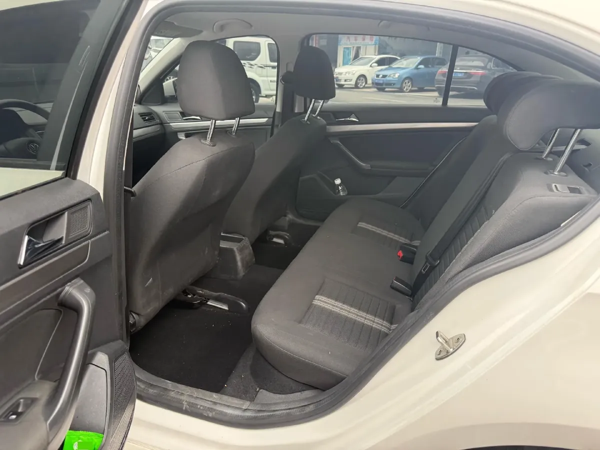 2019 Volkswagen T-Cross 1.5L 113HP L4 6AT,autocango,china used car exporter,china ev exporter,chinese used car exporter,chinese used ev exporter