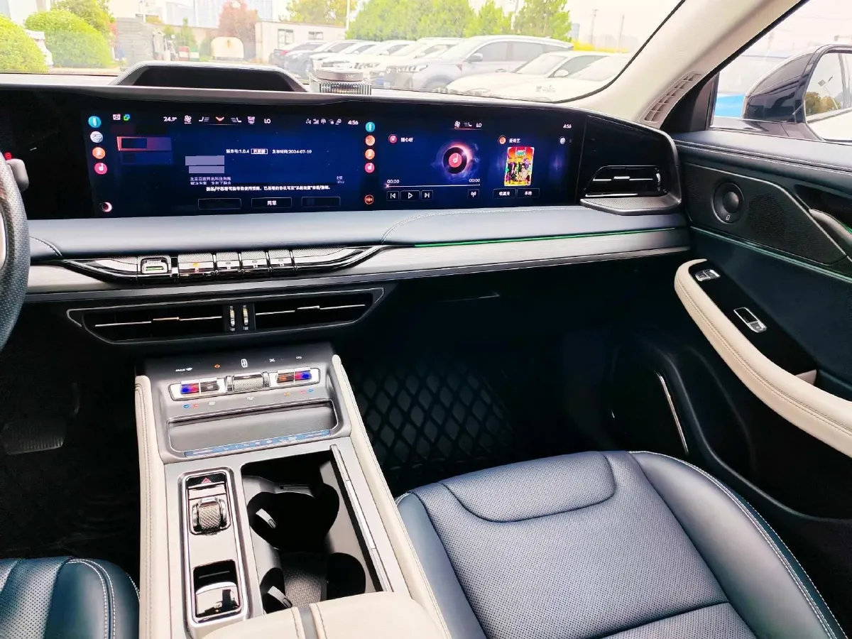 2022 Lincoln Z 2.0T 246HP L4 8AT,autocango,china used car exporter,china ev exporter,chinese used car exporter,chinese used ev exporter