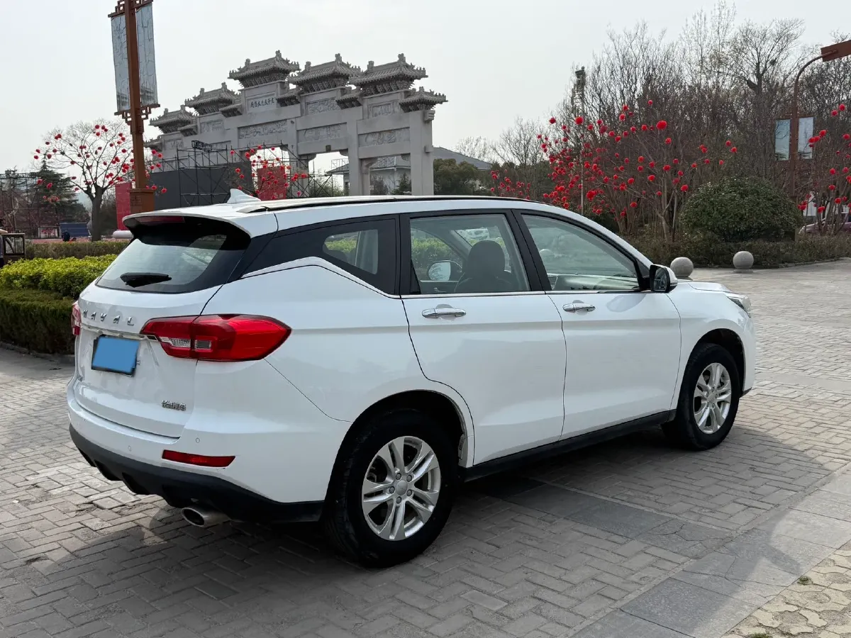 2019 Haval M6 1.5T 150HP L4 7DCT,autocango,china used car exporter,china ev exporter,chinese used car exporter,chinese used ev exporter