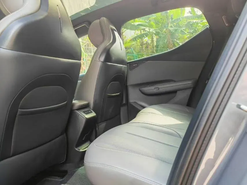 2025 Jetour Freeman 1.5T 184HP L4 7DCT,autocango,china used car exporter,china ev exporter,chinese used car exporter,chinese used ev exporter