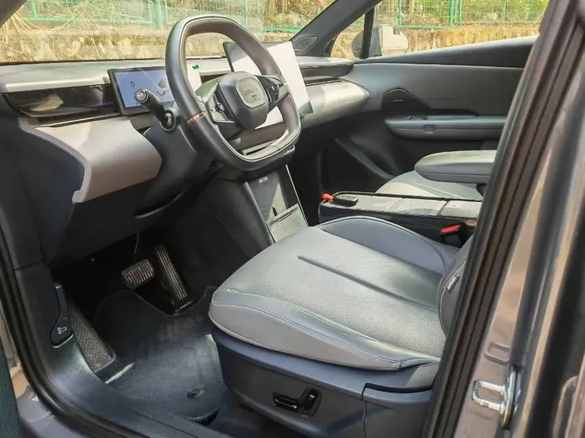 2025 Jetour Freeman 1.5T 184HP L4 7DCT,autocango,china used car exporter,china ev exporter,chinese used car exporter,chinese used ev exporter