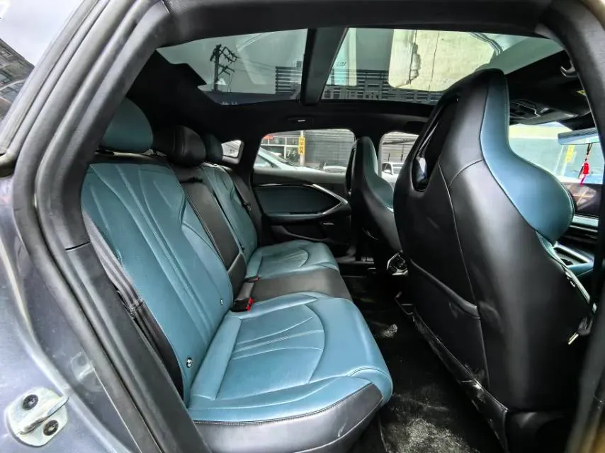 2023 MG 7 2.0T 261HP L4 9AT,autocango,china used car exporter,china ev exporter,chinese used car exporter,chinese used ev exporter