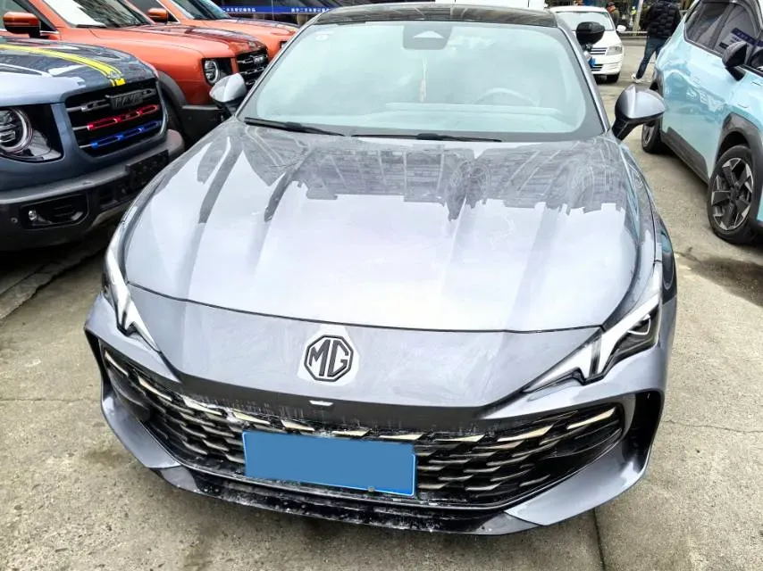 2023 MG 7 2.0T 261HP L4 9AT,autocango,china used car exporter,china ev exporter,chinese used car exporter,chinese used ev exporter