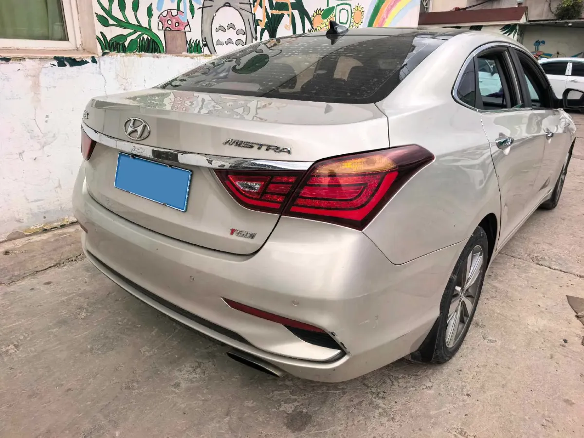 2016 Hyundai Mistra 1.6T 175HP L4 7DCT,autocango,china used car exporter,china ev exporter,chinese used car exporter,chinese used ev exporter