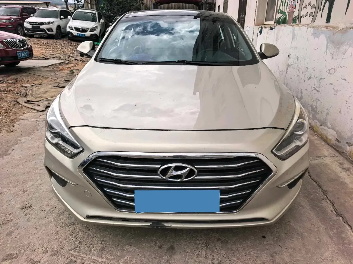 2016 Hyundai Mistra 1.6T 175HP L4 7DCT,autocango,china used car exporter,china ev exporter,chinese used car exporter,chinese used ev exporter