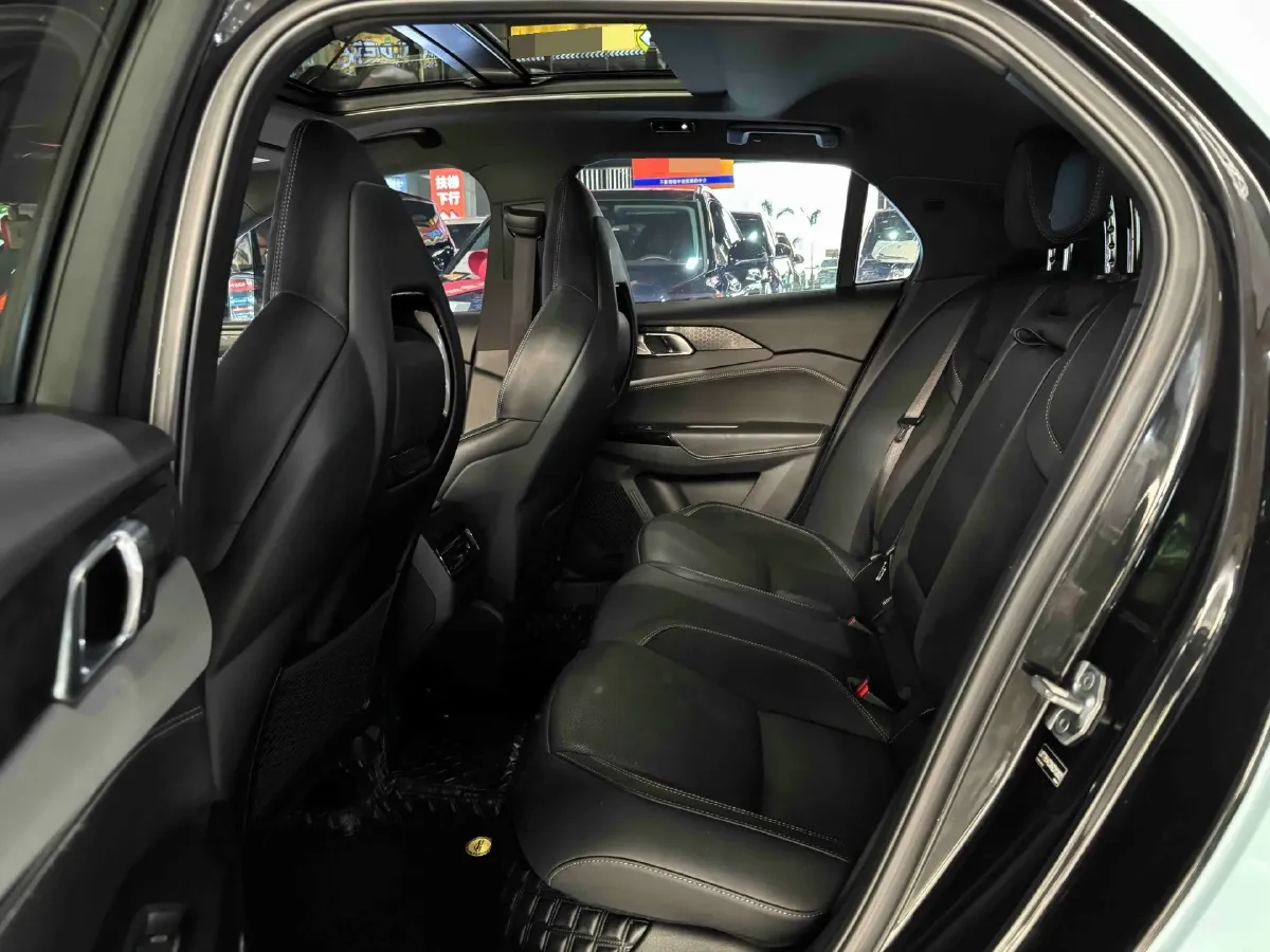 2022 LYNK&CO 03 2.0T 190HP L4 7DCT,autocango,china used car exporter,china ev exporter,chinese used car exporter,chinese used ev exporter