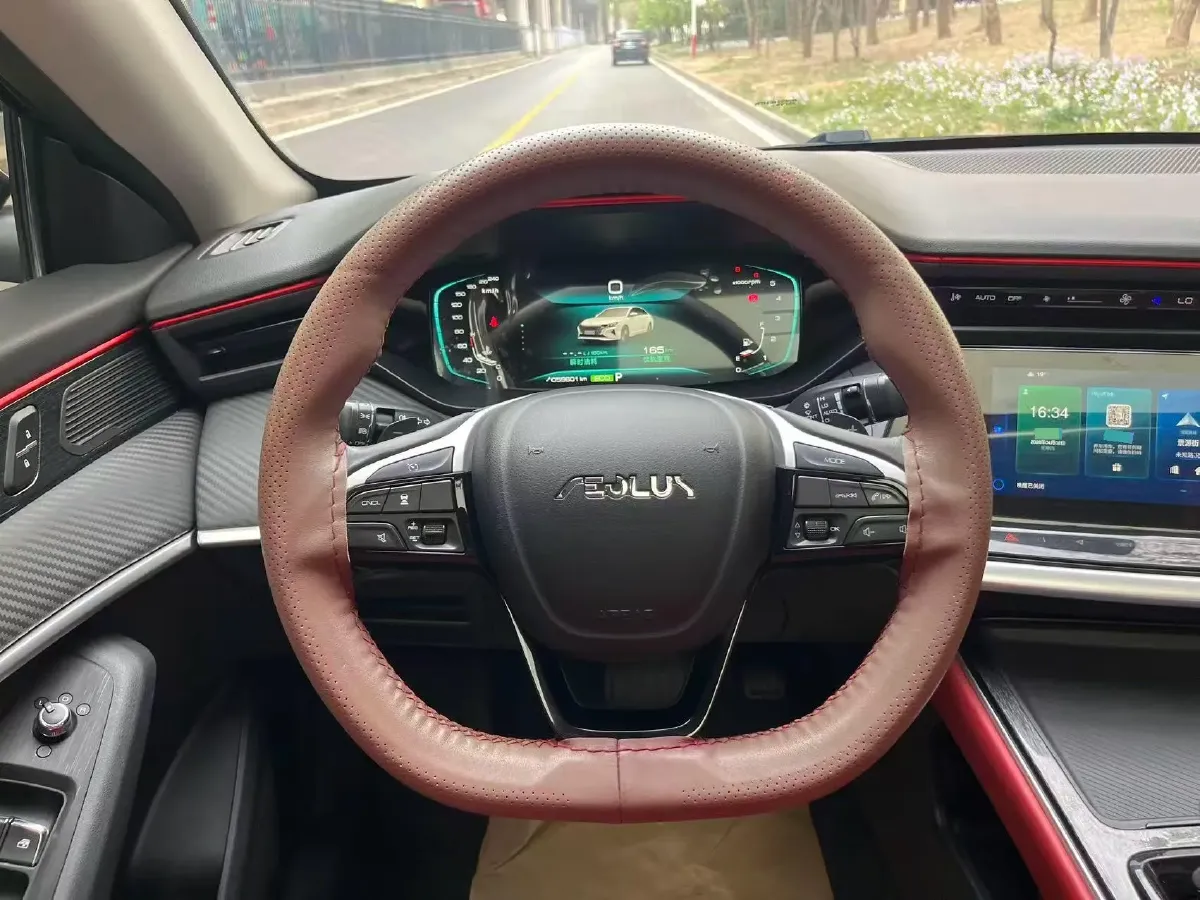 2021 DongFeng Aeolus YiXuan MAX 1.5T 190HP L4 7DCT,autocango,china used car exporter,china ev exporter,chinese used car exporter,chinese used ev exporter