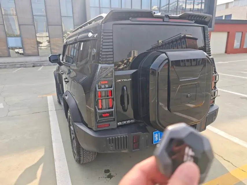 2023 Jetour Traveller 2.0T 254HP L4 7DCT,autocango,china used car exporter,china ev exporter,chinese used car exporter,chinese used ev exporter