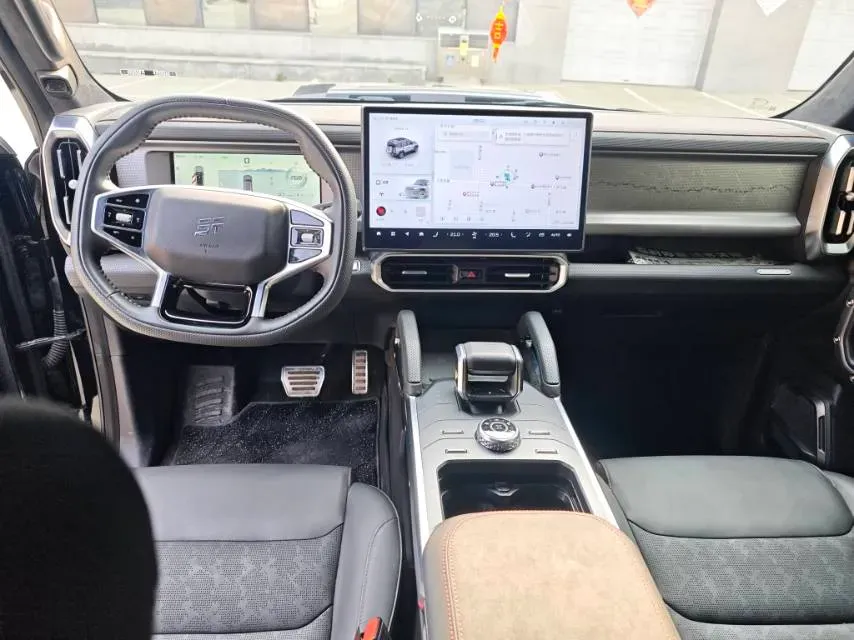 2023 Jetour Traveller 2.0T 254HP L4 7DCT,autocango,china used car exporter,china ev exporter,chinese used car exporter,chinese used ev exporter