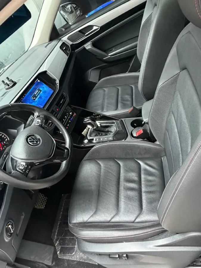 2020 Volkswagen Tayron 2.0T 186HP L4 7DCT,autocango,china used car exporter,china ev exporter,chinese used car exporter,chinese used ev exporter