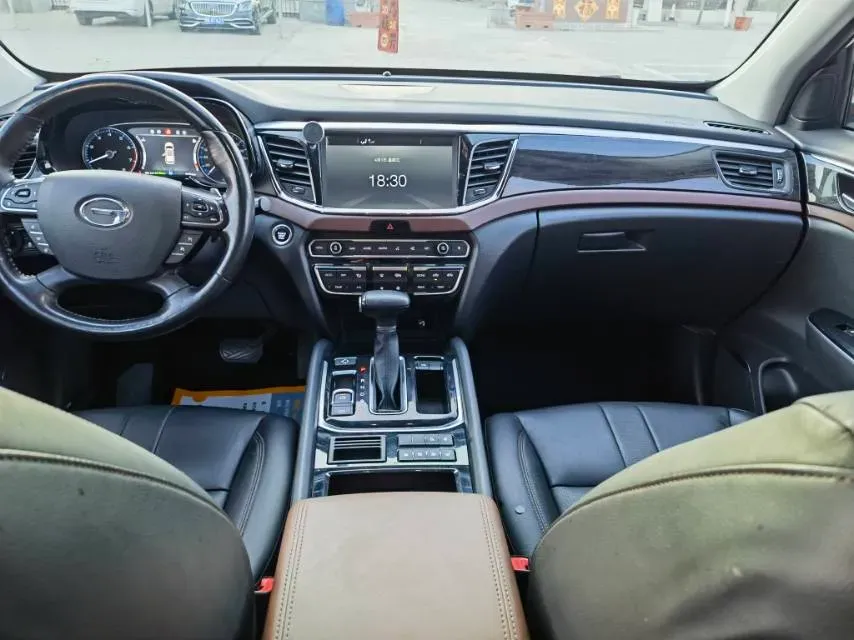 2017 GAC Trumpchi GS8 2.0T 201HP L4 6AT,autocango,china used car exporter,china ev exporter,chinese used car exporter,chinese used ev exporter