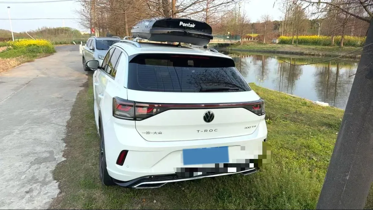 2024 Volkswagen T-Roc 1.5T 160HP L4 7DCT,autocango,china used car exporter,china ev exporter,chinese used car exporter,chinese used ev exporter