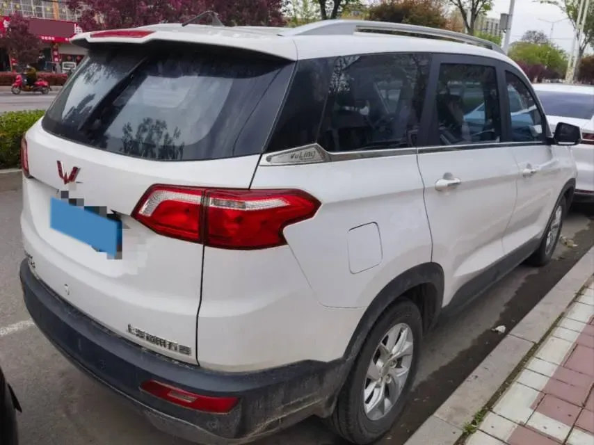 2018 WuLing HongGuang S3 1.5L 112HP L4 6MT,autocango,china used car exporter,china ev exporter,chinese used car exporter,chinese used ev exporter