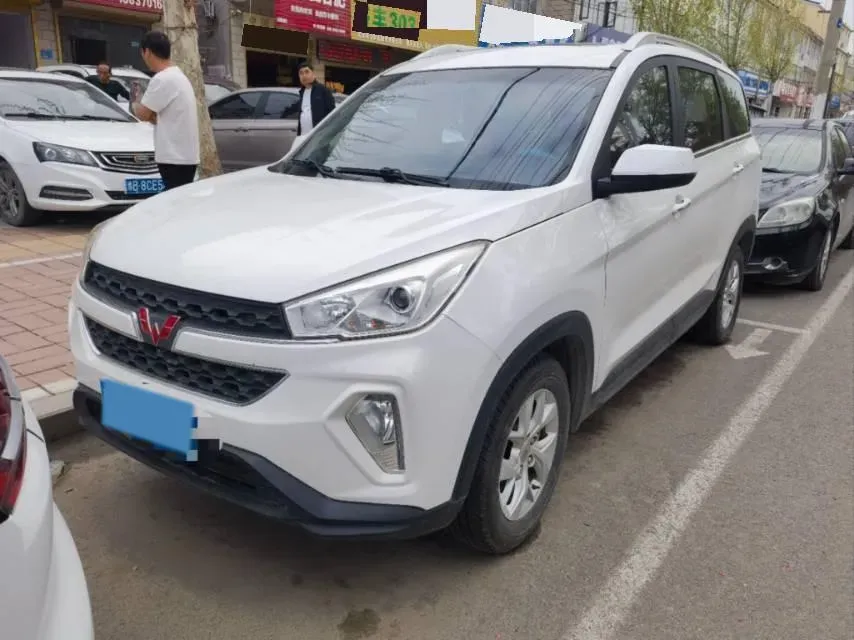 2018 WuLing HongGuang S3 1.5L 112HP L4 6MT,autocango,china used car exporter,china ev exporter,chinese used car exporter,chinese used ev exporter