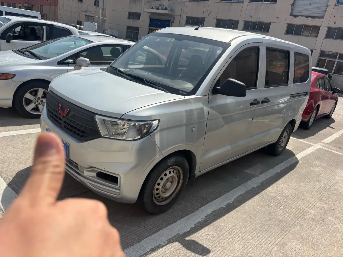 2022 JinBei Little Sea Lion X30 1.5L 102HP L4 5MT,autocango,china used car exporter,china ev exporter,chinese used car exporter,chinese used ev exporter