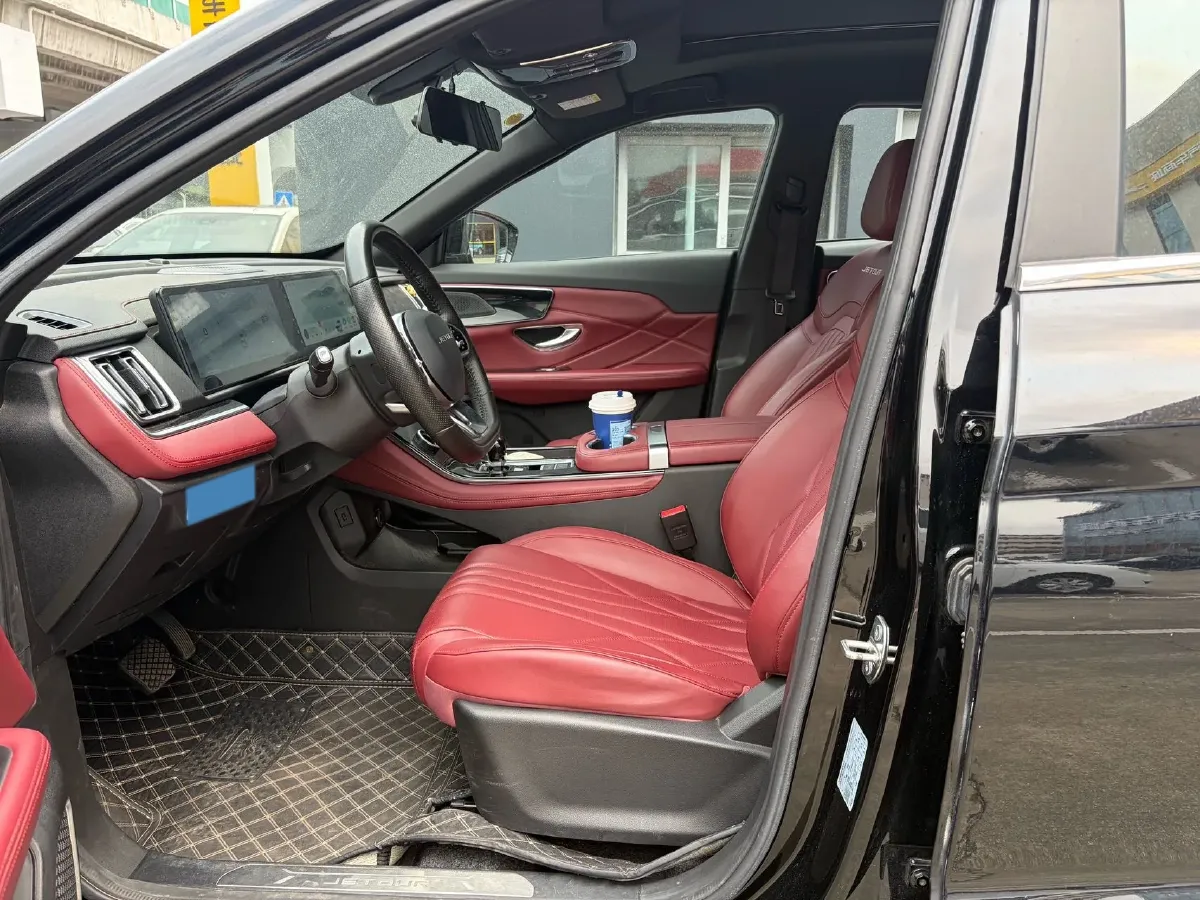 2025 Jetour X70 Plus 1.5T 156HP L4 6DCT,autocango,china used car exporter,china ev exporter,chinese used car exporter,chinese used ev exporter