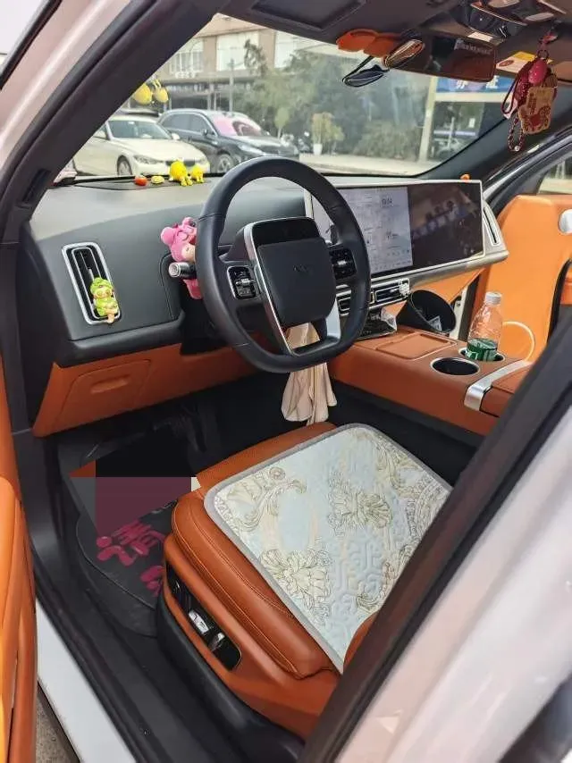 2024 Li L7 Range Extended 154HP REEV 42.8KWH,autocango,china used car exporter,china ev exporter,chinese used car exporter,chinese used ev exporter