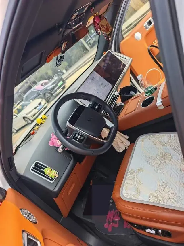 2024 Li L7 Range Extended 154HP REEV 42.8KWH,autocango,china used car exporter,china ev exporter,chinese used car exporter,chinese used ev exporter