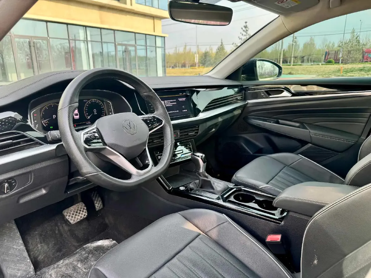 2022 Skoda Kodiak GT 2.0T 186HP L4 7DCT,autocango,china used car exporter,china ev exporter,chinese used car exporter,chinese used ev exporter