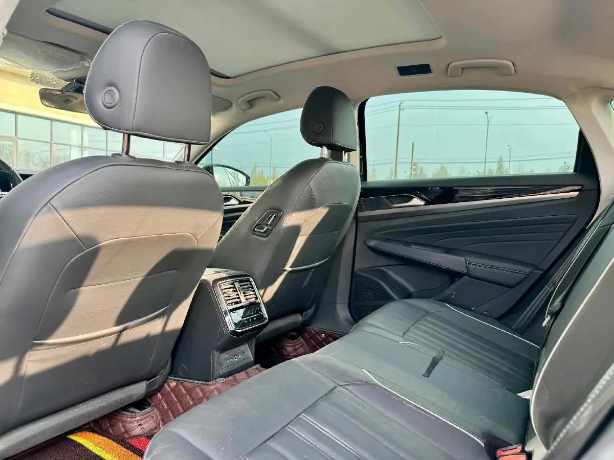 2022 Skoda Kodiak GT 2.0T 186HP L4 7DCT,autocango,china used car exporter,china ev exporter,chinese used car exporter,chinese used ev exporter