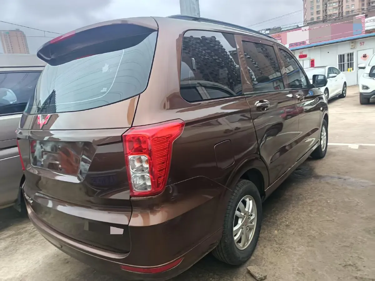 2018 WuLing HongGuang 1.5L 105HP L4 5MT,autocango,china used car exporter,china ev exporter,chinese used car exporter,chinese used ev exporter