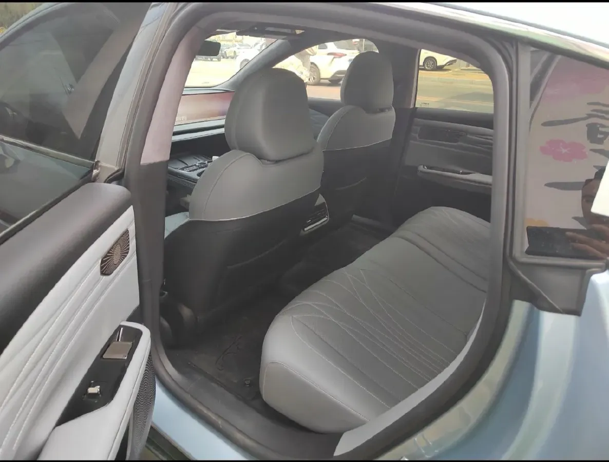 2025 MAXUS InterstellarX 2.5T 224HP L4 8AT,autocango,china used car exporter,china ev exporter,chinese used car exporter,chinese used ev exporter