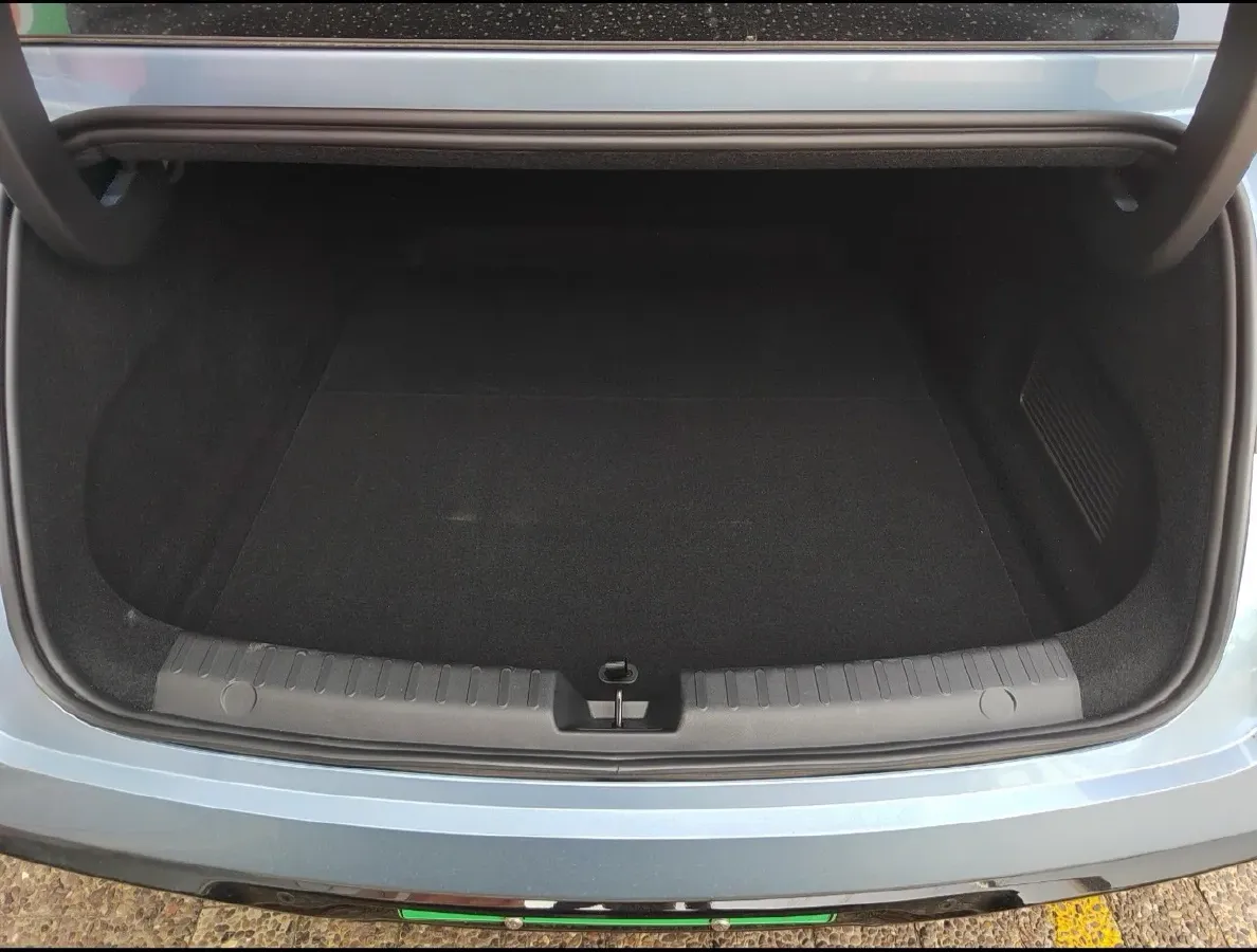 2025 MAXUS InterstellarX 2.5T 224HP L4 8AT,autocango,china used car exporter,china ev exporter,chinese used car exporter,chinese used ev exporter