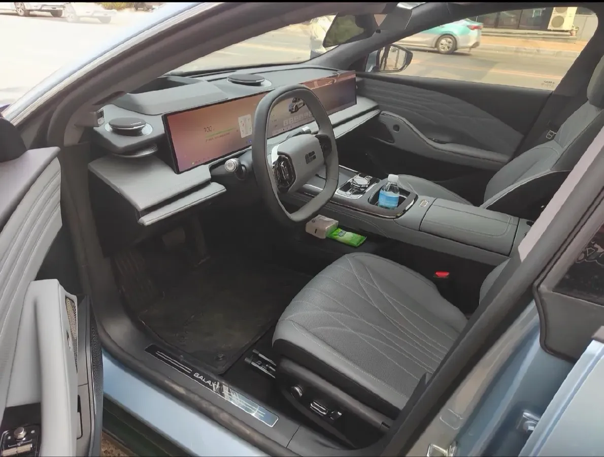 2025 MAXUS InterstellarX 2.5T 224HP L4 8AT,autocango,china used car exporter,china ev exporter,chinese used car exporter,chinese used ev exporter