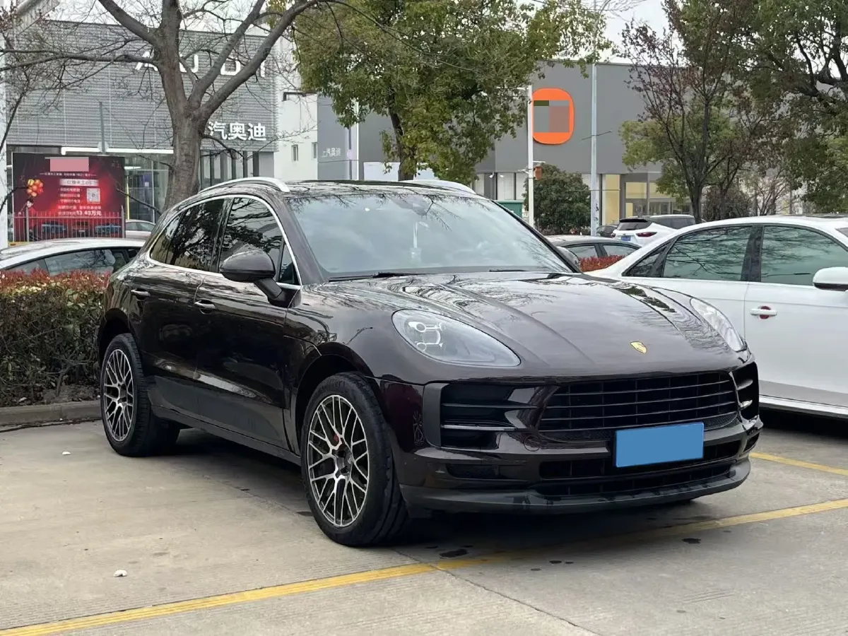 2018 Porsche Macan 2.0T 252HP L4 7DCT,autocango,china used car exporter,china ev exporter,chinese used car exporter,chinese used ev exporter