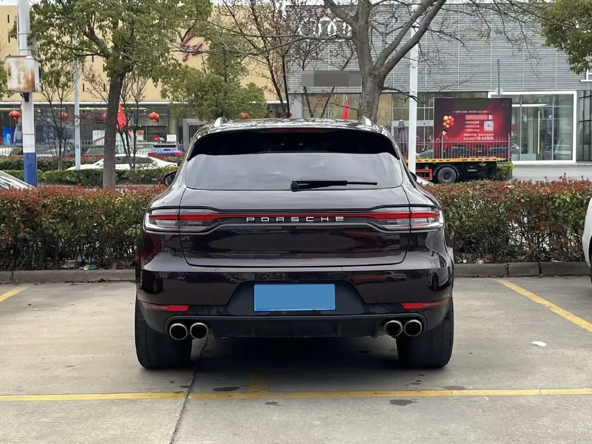 2018 Porsche Macan 2.0T 252HP L4 7DCT,autocango,china used car exporter,china ev exporter,chinese used car exporter,chinese used ev exporter