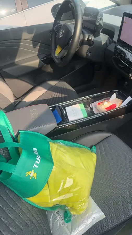 2023 Volkswagen ID.3 BEV 52.8KWH,autocango,china used car exporter,china ev exporter,chinese used car exporter,chinese used ev exporter