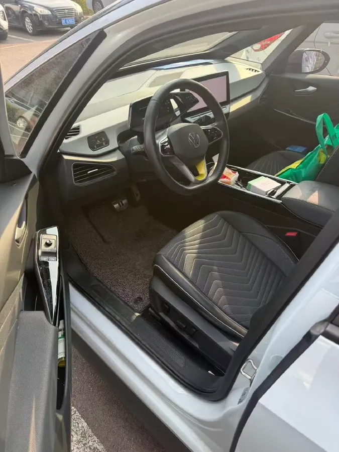 2023 Volkswagen ID.3 BEV 52.8KWH,autocango,china used car exporter,china ev exporter,chinese used car exporter,chinese used ev exporter