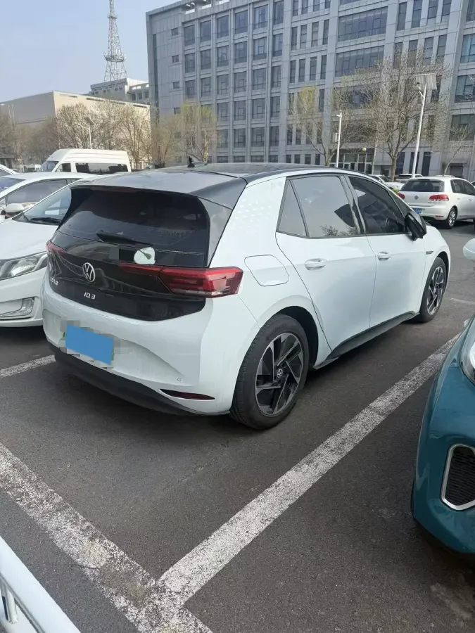 2023 Volkswagen ID.3 BEV 52.8KWH,autocango,china used car exporter,china ev exporter,chinese used car exporter,chinese used ev exporter