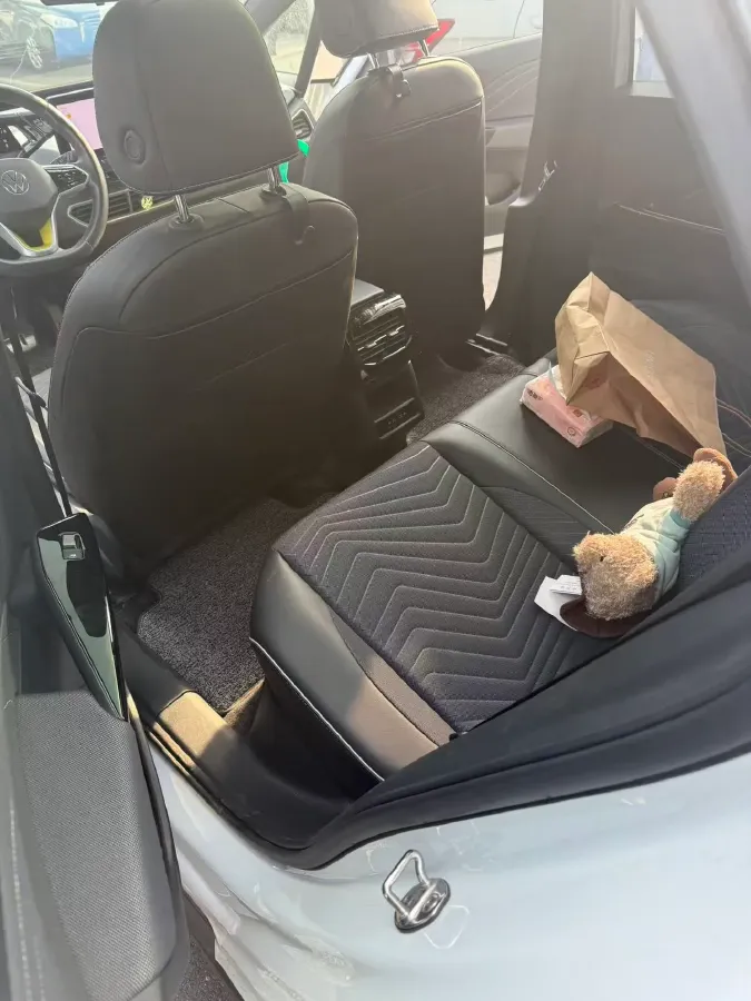 2023 Volkswagen ID.3 BEV 52.8KWH,autocango,china used car exporter,china ev exporter,chinese used car exporter,chinese used ev exporter