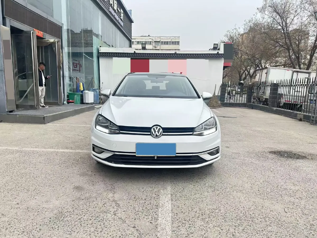 2018 Volkswagen Golf 1.6L 110HP L4 6AT,autocango,china used car exporter,china ev exporter,chinese used car exporter,chinese used ev exporter