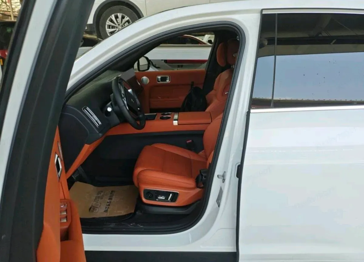 2023 Li L7 Range Extended 154HP REEV 40.9KWH,autocango,china used car exporter,china ev exporter,chinese used car exporter,chinese used ev exporter