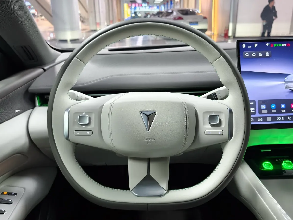 2025 Deepal L07 BEV 56.12KWH,autocango,china used car exporter,china ev exporter,chinese used car exporter,chinese used ev exporter