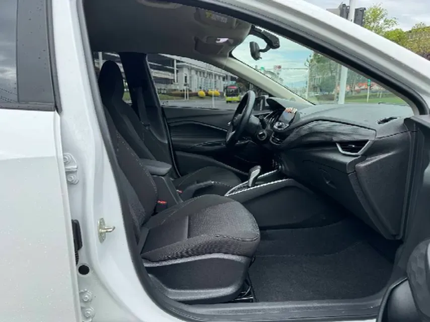 2021 Chevrolet Cavalier 1.0T 125HP L3 6AT,autocango,china used car exporter,china ev exporter,chinese used car exporter,chinese used ev exporter