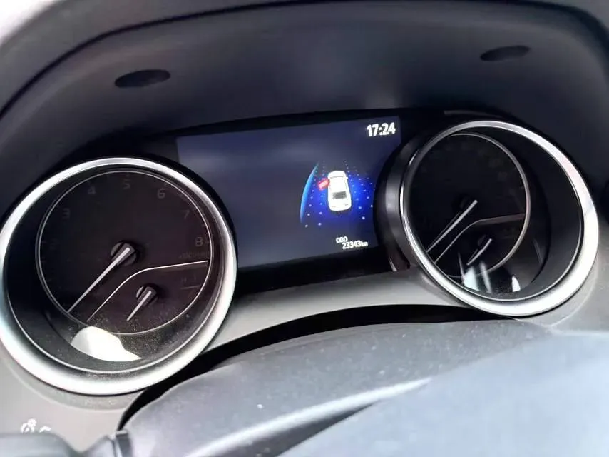 2023 Toyota Camry 2.0L 177HP L4 CVT,autocango,china used car exporter,china ev exporter,chinese used car exporter,chinese used ev exporter