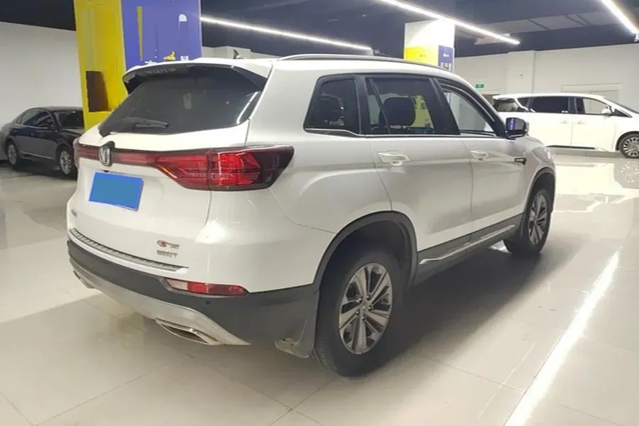 2020 ChangAn CS75 1.5T 178HP L4 7DCT,autocango,china used car exporter,china ev exporter,chinese used car exporter,chinese used ev exporter